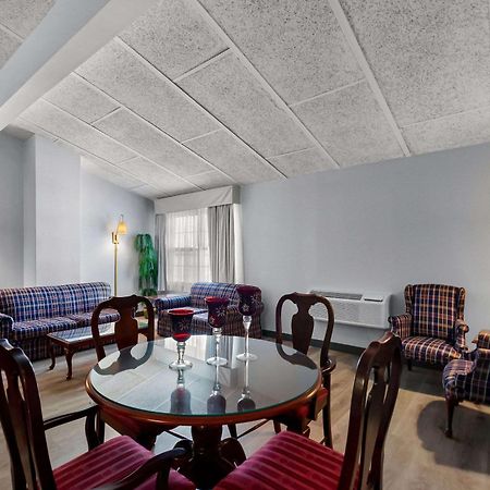 Clarion Inn Falls Church-Arlington Luaran gambar