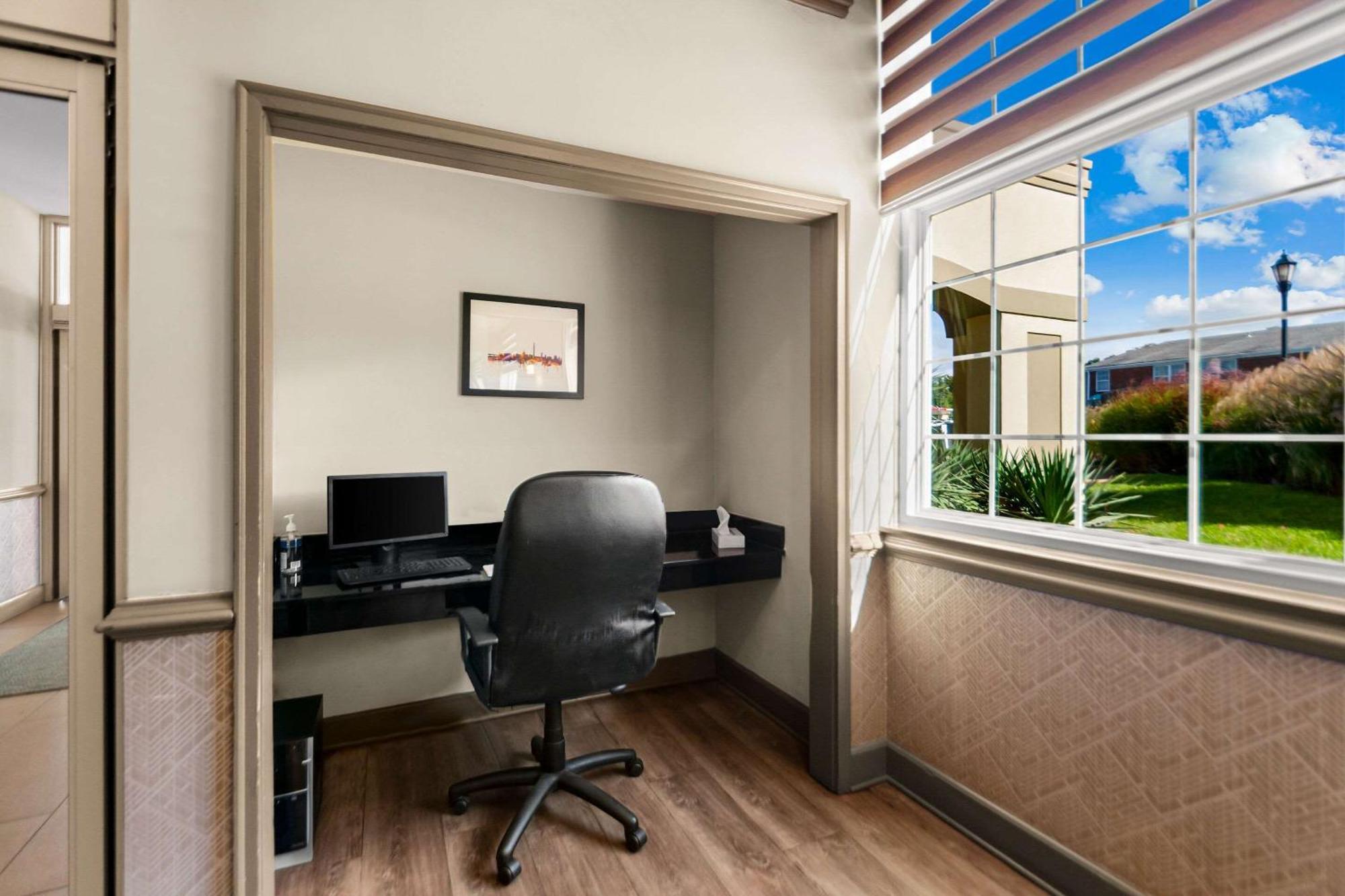 Clarion Inn Falls Church-Arlington Luaran gambar
