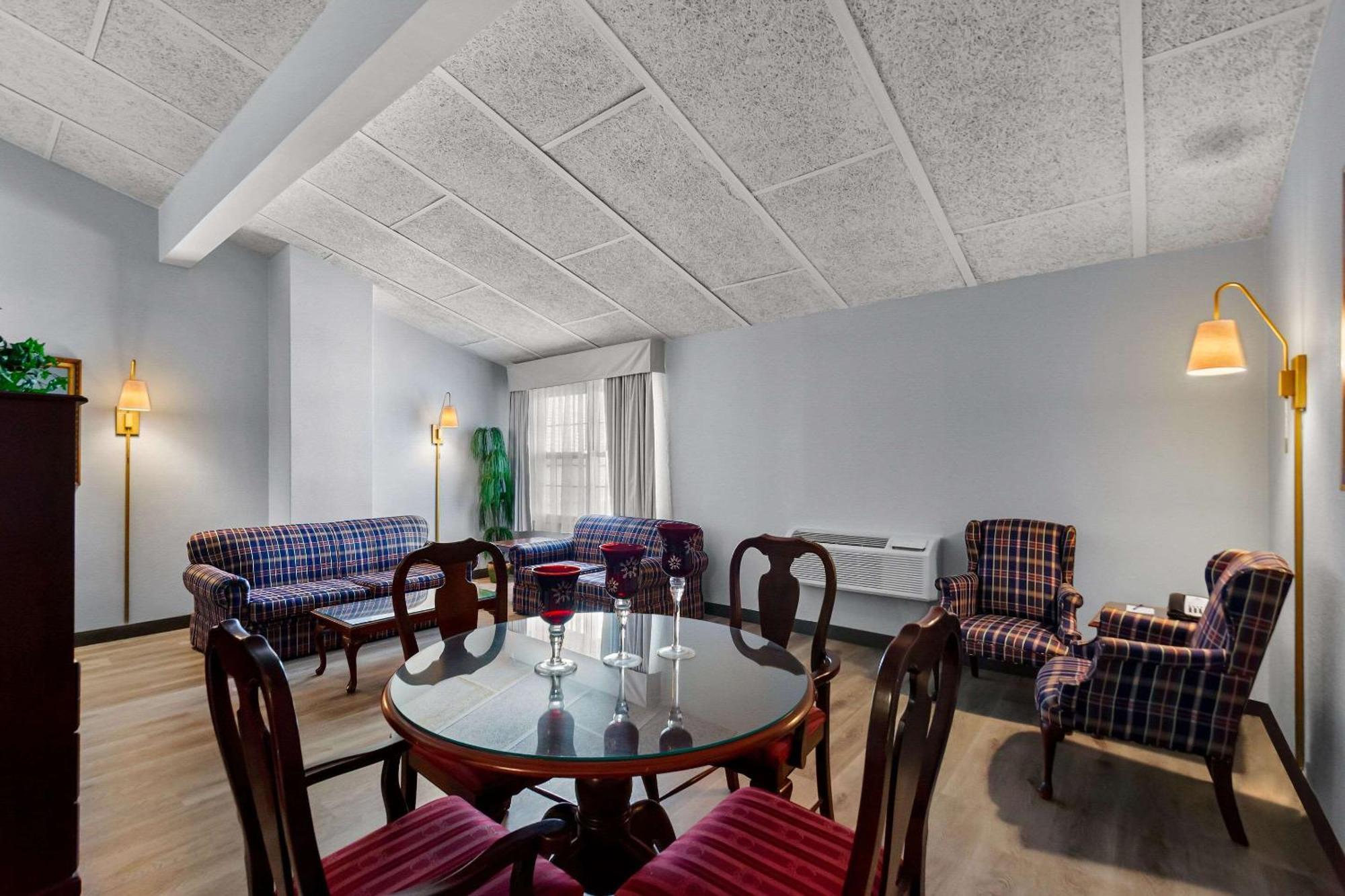 Clarion Inn Falls Church-Arlington Luaran gambar