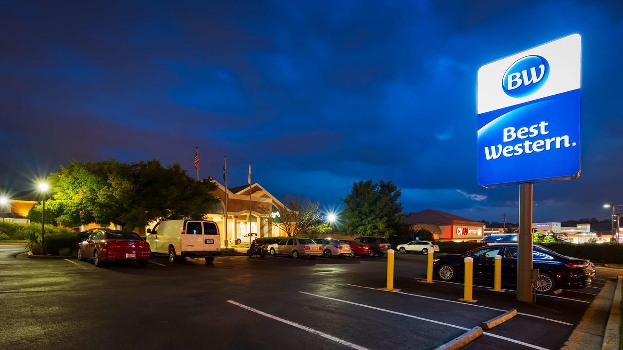 Clarion Inn Falls Church-Arlington Luaran gambar