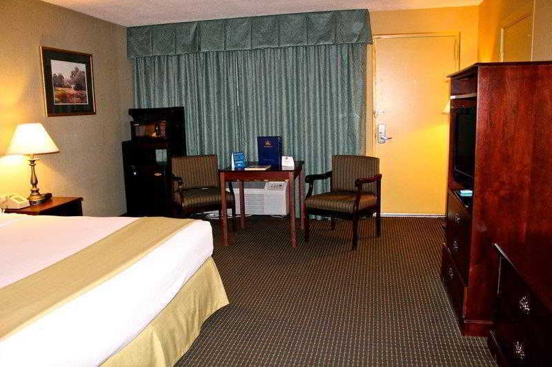 Clarion Inn Falls Church-Arlington Luaran gambar